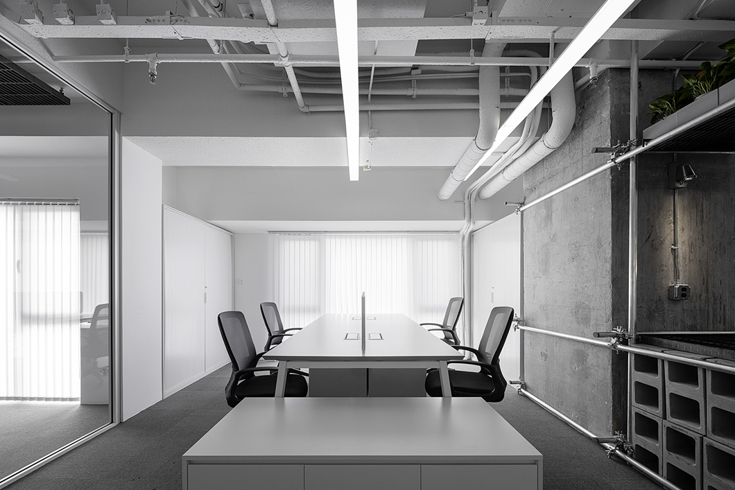 Sanhai Industrial Style Interi - Interior Design Industrial Style recensione e prezzo
