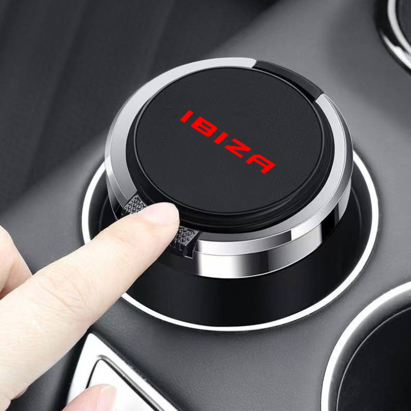 Car Ashtray Cigarette Ash Hold - Interior Design Icon recensione e prezzo
