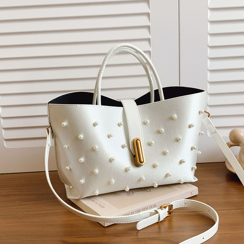 2025 New Fashion Design Pearl  - Interior Design Style recensione e prezzo