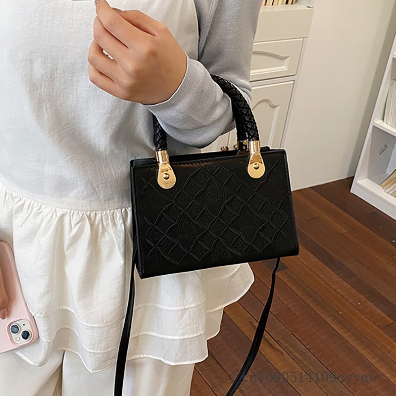 Fashionable Urban Simple Desig - Interior Design Style recensione e prezzo